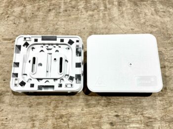 PRIMEX FTO WHITEw/SPLICE TRAY & SC/APC ADAPTER